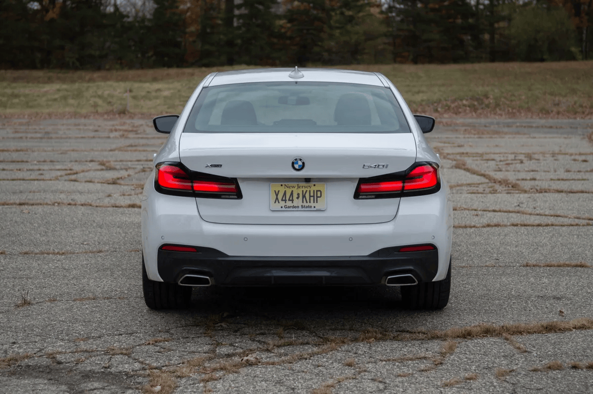 BMW 540i