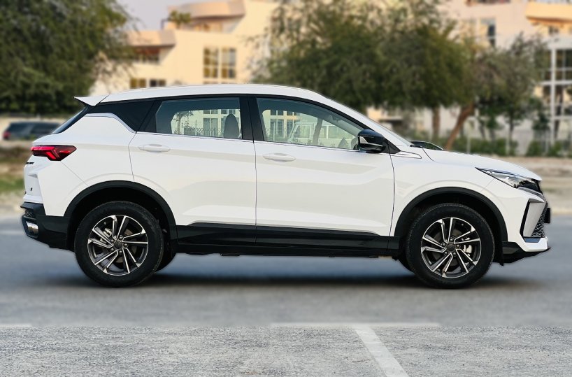 Geely Coolray Mid Option