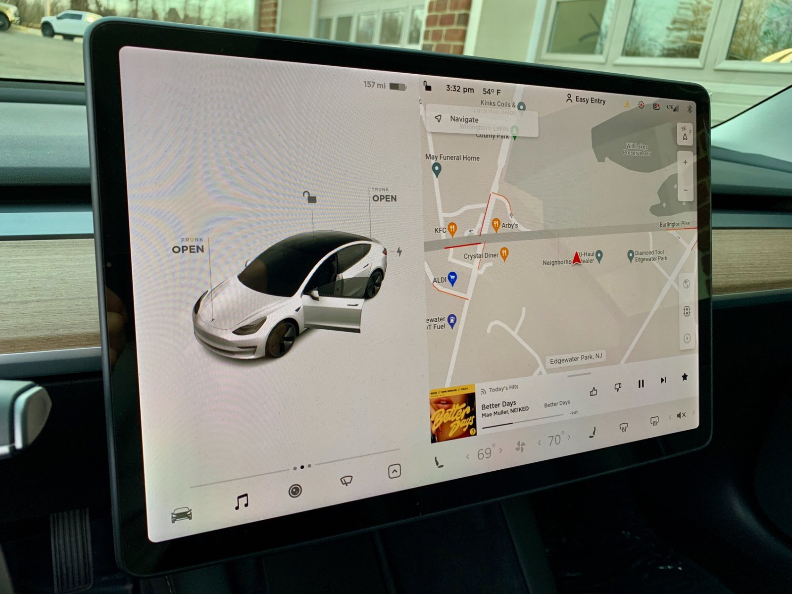 Tesla Model 3 2021-2023