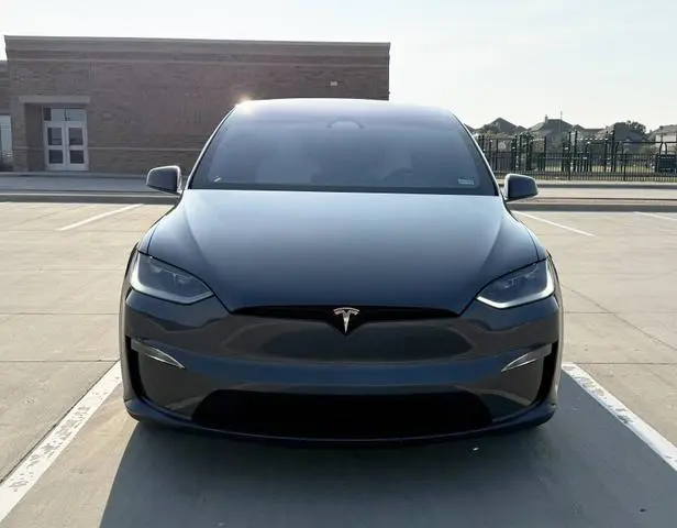 Tesla Model X Plaid